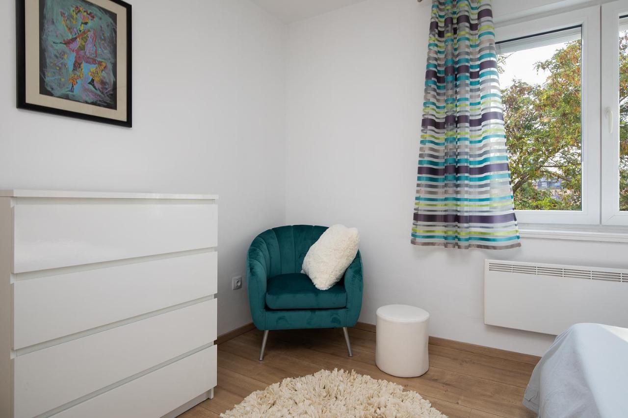 Apartment Kim Pula Bagian luar foto