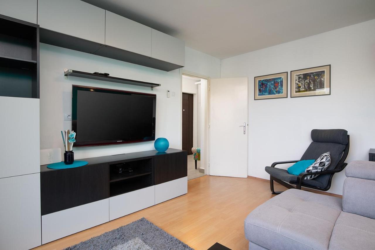Apartment Kim Pula Bagian luar foto