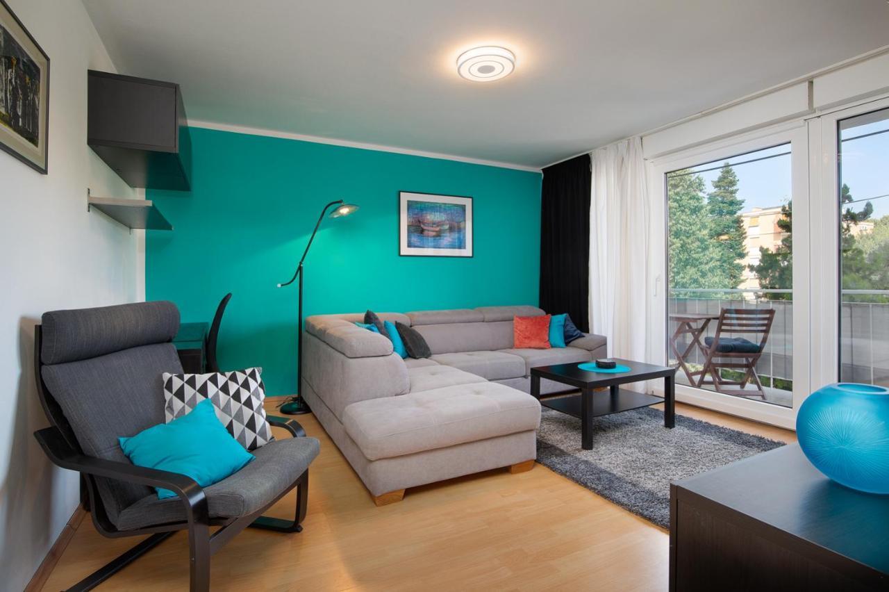Apartment Kim Pula Bagian luar foto